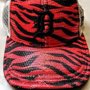 Detroit Tigers New Era Youth Sequined Pink White Snapback Baseball Hat
